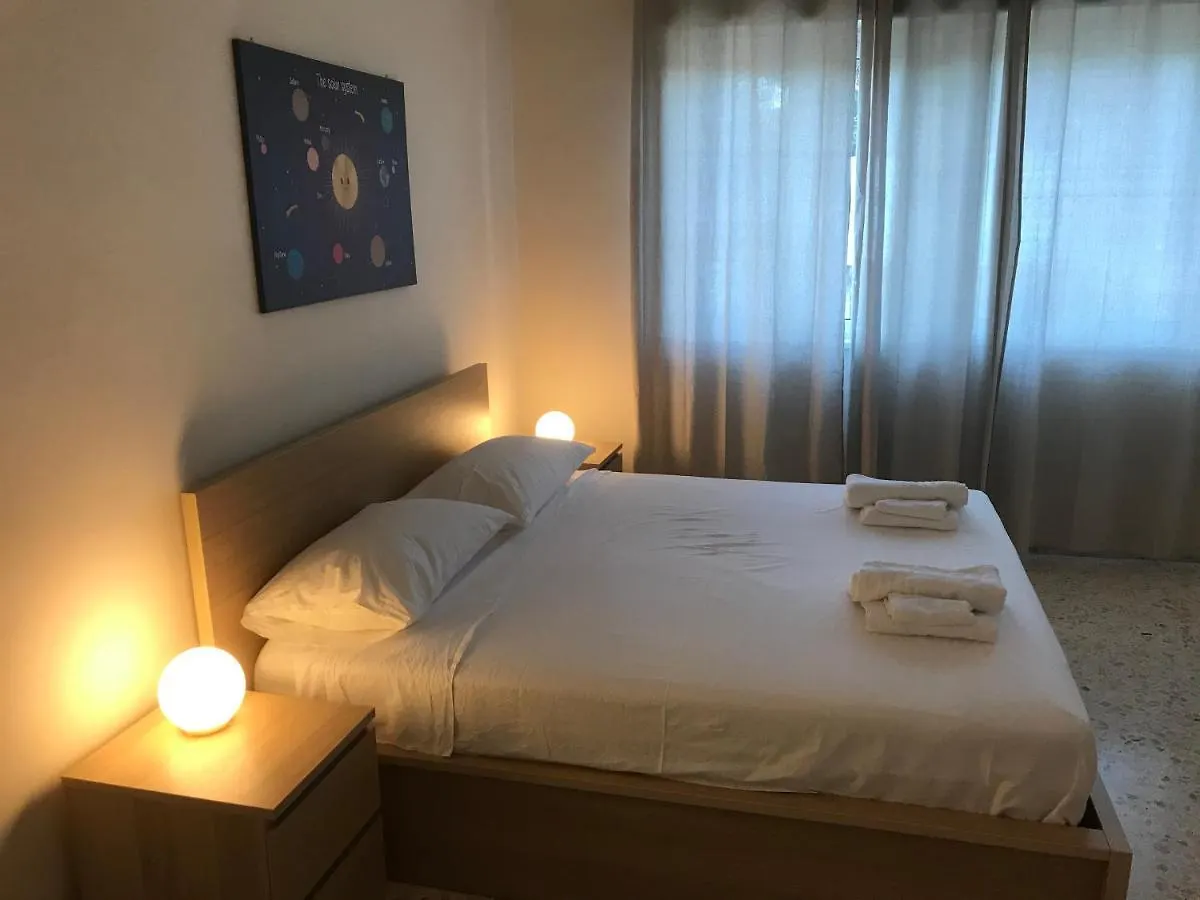 B&B Parco 2 Giugno Bari Italy