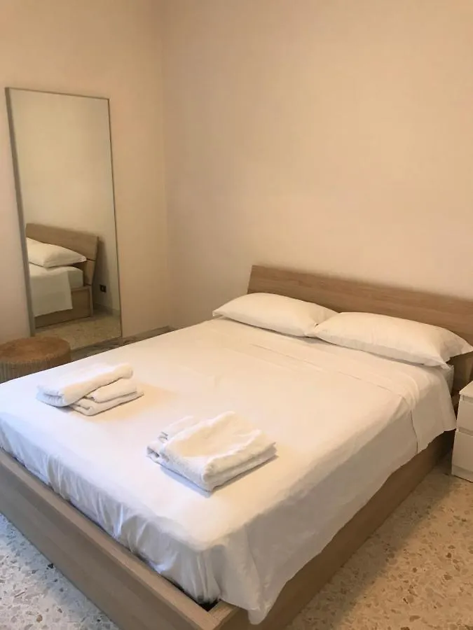 B&B Parco 2 Giugno Bari Bed & Breakfast
