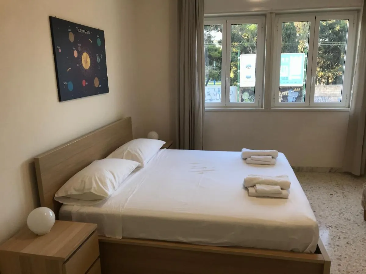 B&B Parco 2 Giugno Bari Bed & Breakfast